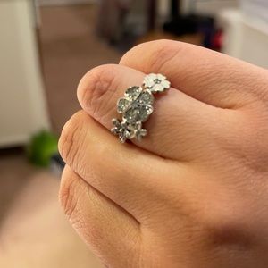 Pandora shimmering bouquet ring